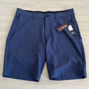 Travis Matthew Men's Navy Blue Wanderlust Short 9 Inch Size 32 Athleisure Golf